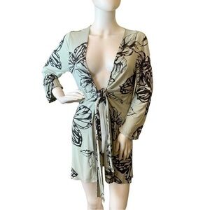 CAbi Butterfly Wrap Top Light Dusty Blue and Dark Gray Tie Front Size Medium